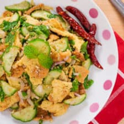 Spicy Omelette Salad ลาบไข่เจียว