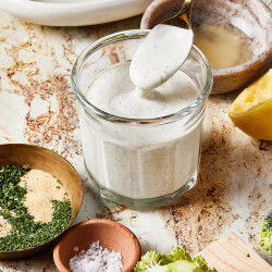 5 Minute Yoghurt Ranch Dressing