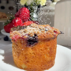 Mini Berry Crumb Cake