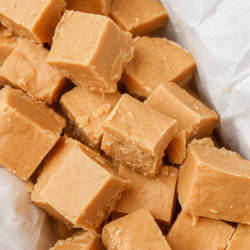 Creamy Peanut Butter Fudge