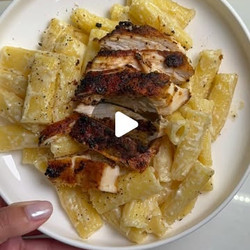 Creamy Brie Pasta With Chicken