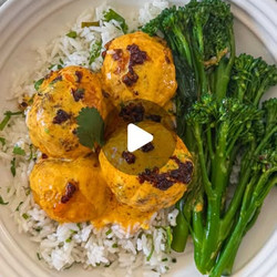 Thai Curry Chicken Meatballs