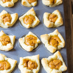 The Best Mini Pumpkin Pies