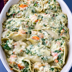 Creamy Seafood Stuffed Shells