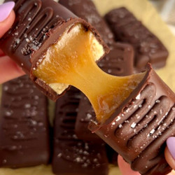 Protein Twix Bars By Colleenshealthylife - Foodsocial