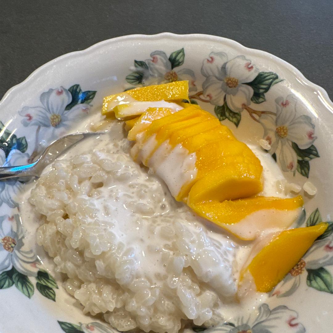 Glutinous Rice And Coconut Milk: Irresistible Creamy Dessert Recipes