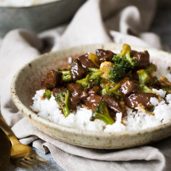 Slow Cooker Beef And Broccoli