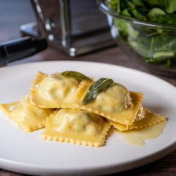 Homemade Ricotta &amp; Spinach Ravioli