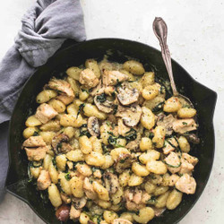 Chicken And Mushroom Gnocchi Skillet